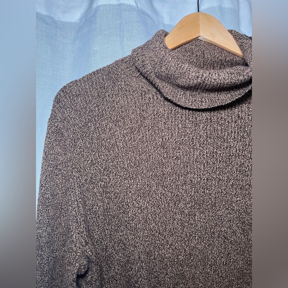 Cherokee Men's Textured Brown Turtleneck Sweater